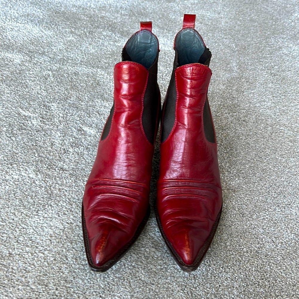 Miu Miu ankle booties.  Italian size 38.5. 90’s vintage.  Light wear.